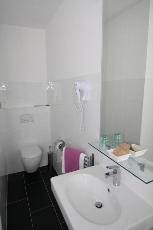 Hotel Heddernheimer Hof Frankfurt am Main Quarto foto